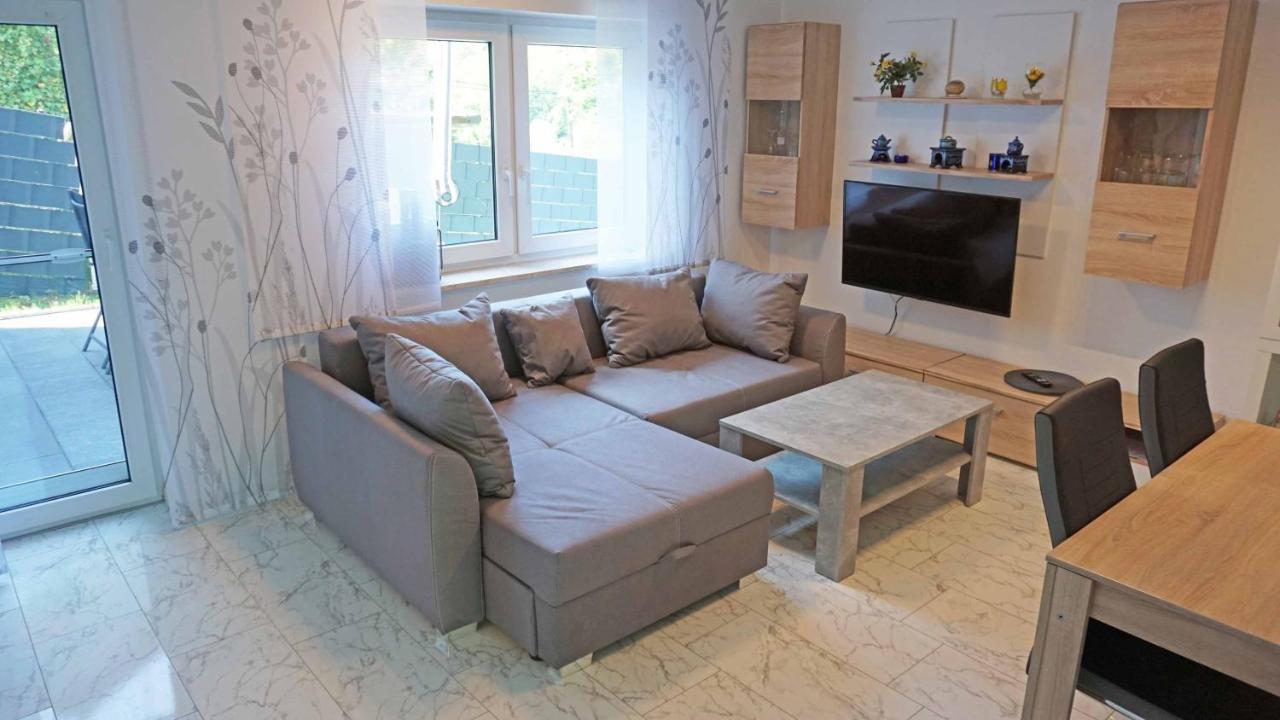 Ferienwohnung Wunderschoen เวิร์ซบวร์ก ภายนอก รูปภาพ